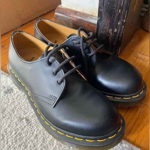 Dr. Martens | Shoes | Dr Martens 461 W Black Size 6 | Poshmark